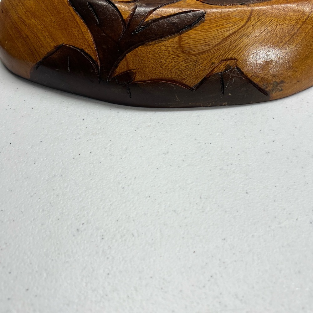 Carved wood serving bowl monkey pod 5 compartments 12x 7x 2 Inches - Picture 4 of 11